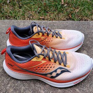 Saucony Ride 17 Vizigold, Womens Sz 10.5